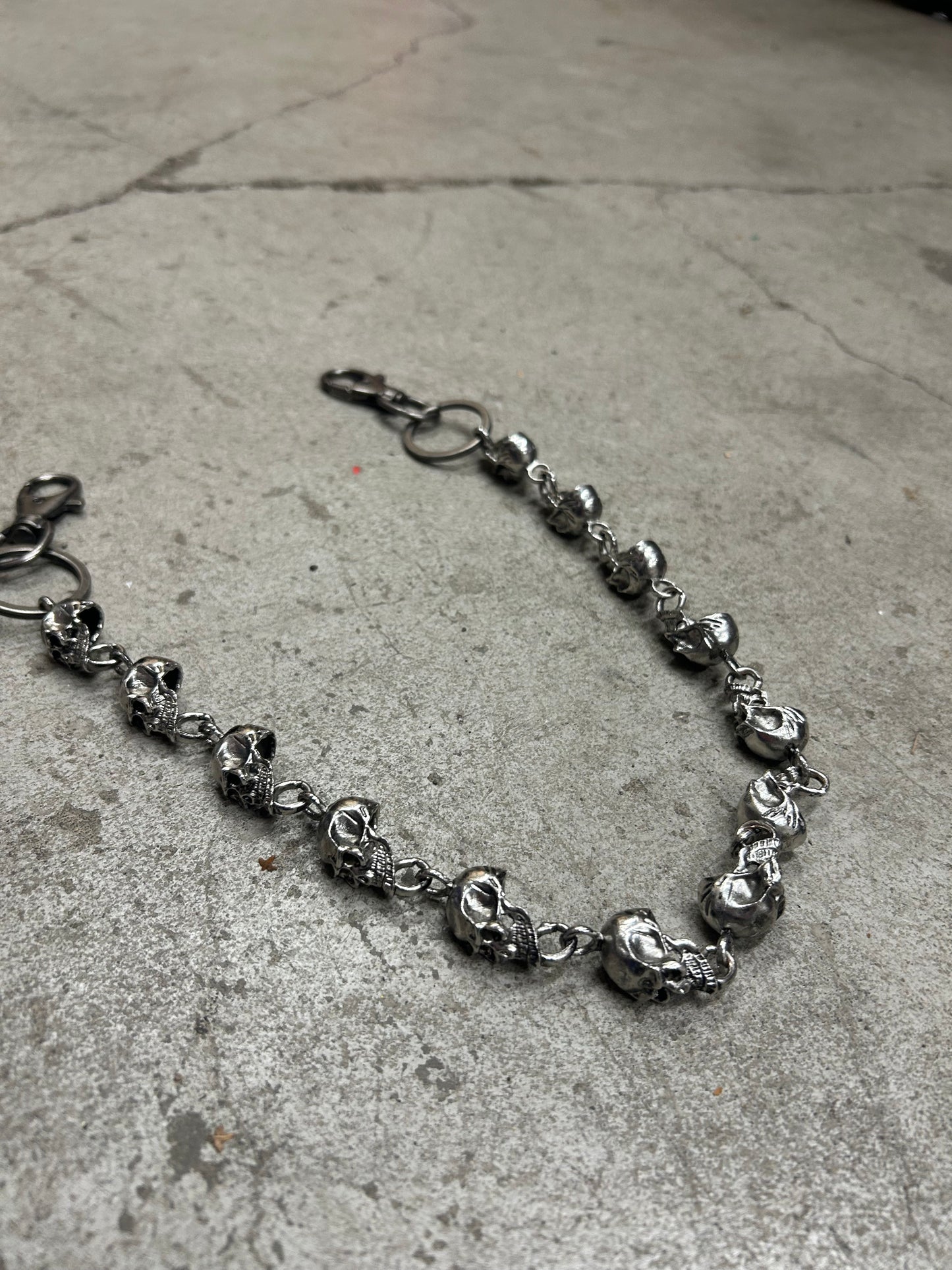 Skull wallet chain